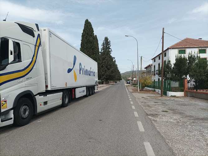 Fotografia tomada fuera de Maderas Montesto S.L. - Empresa maderera en Tocón, Granada