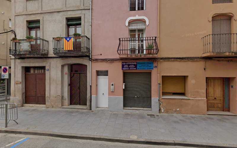 Fotografia tomada fuera de Aluminios Albert - Metal·listeria en Santa Coloma de Farners, Girona