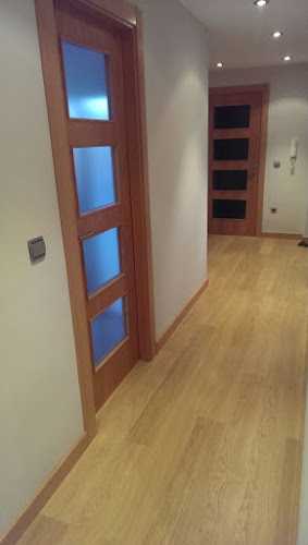 Fotografia tomada fuera de Ebanistería Clarísimo - Ebanista en Salamanca, Salamanca