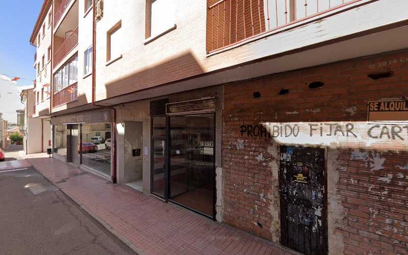 Fotografia tomada fuera de Talleres Gaspar Amores - Cerrajero en Alba de Tormes, Salamanca