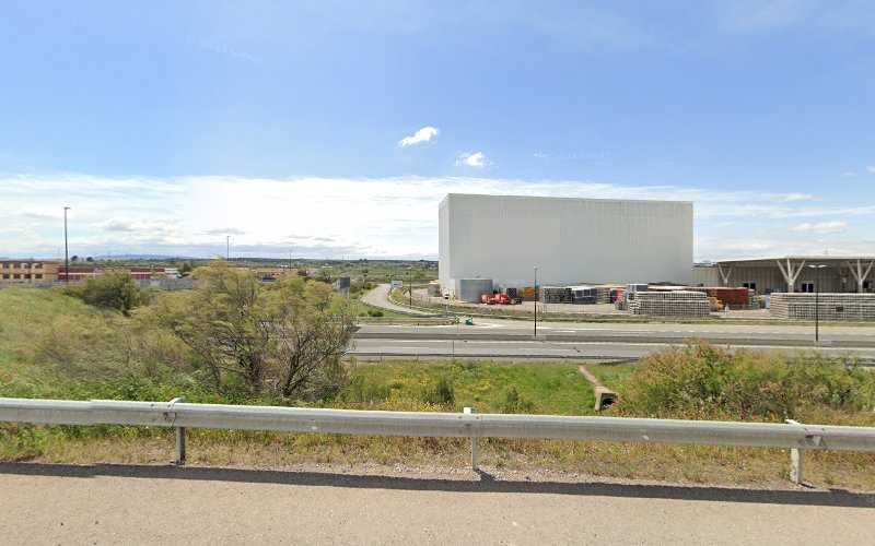Fotografia tomada fuera de Aluminio y Aleaciones - Carpintería metálica y de aluminio en Cartuja Baja, Zaragoza