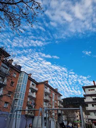 Fotografia tomada fuera de Mobiliario ARENAZA - Tienda de artículos para el hogar en Aretxabaleta, Guipúzcoa