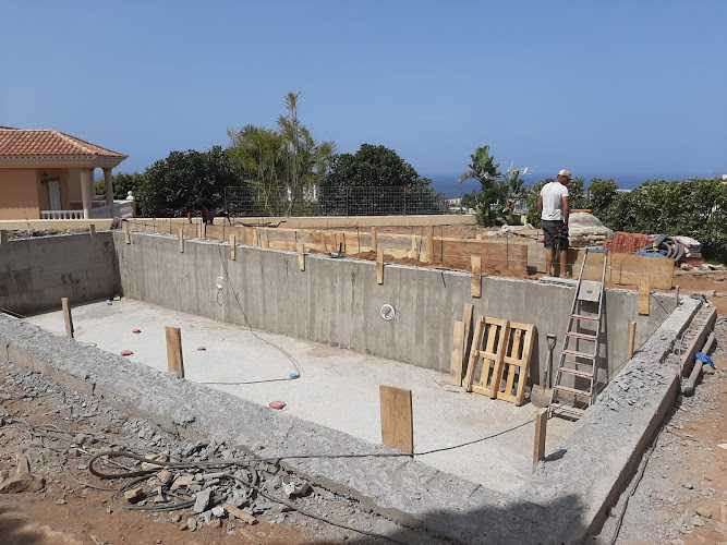 Fotografia tomada fuera de Construcciones Globaliten S.L. - Constructor en Aldea Blanca, Santa Cruz de Tenerife