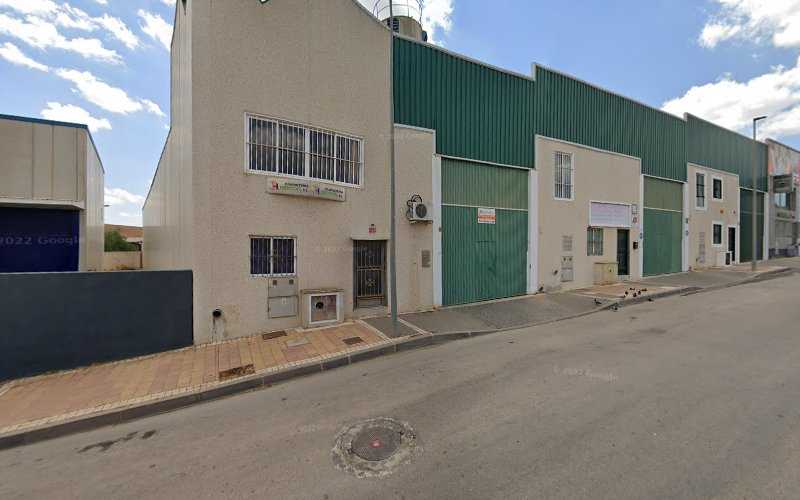 Fotografia tomada fuera de Carpintería Hertor S L - Tienda de armarios en Alcantarilla, Murcia