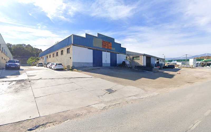 Fotografia tomada fuera de Carpinteria Metalica Miguel - Carpintería metálica y de aluminio en Purullena, Granada