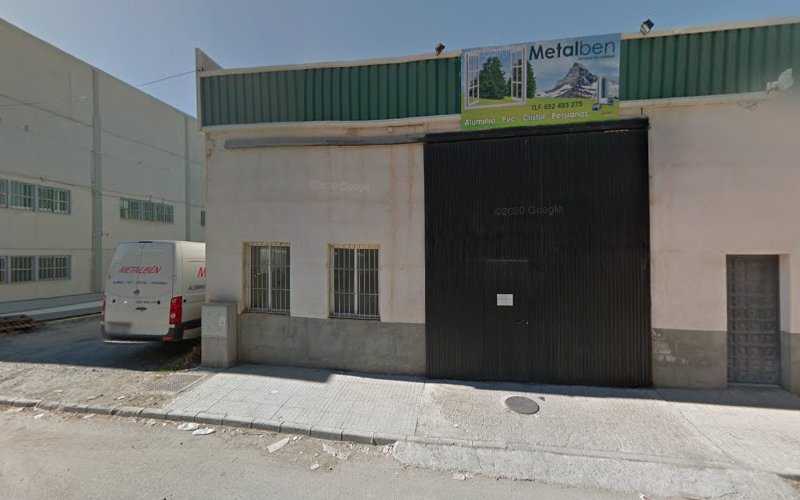 Fotografia tomada fuera de Metalben - Carpintería metálica y de aluminio en Benalúa, Granada