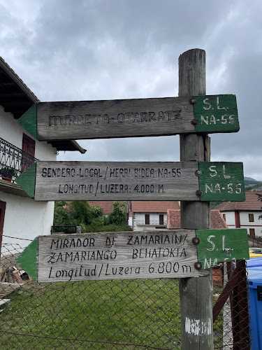 Fotografia tomada fuera de Ignacio del Río Inda - Tienda de armarios en Garayoa, Navarra