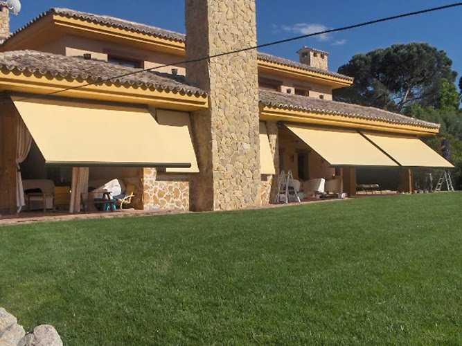 Fotografia tomada fuera de Metal Buendia Fortuna - Carpintería metálica y de aluminio en Fortuna, Murcia