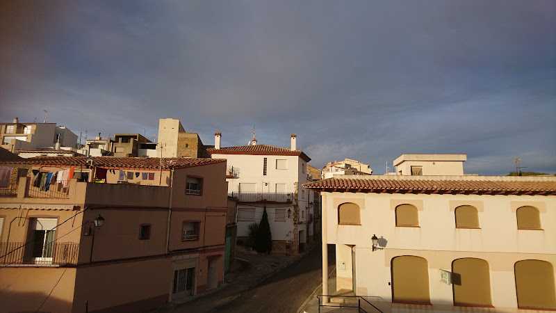 Fotografia tomada fuera de Cermobel - Art - Carpintero en Cervera del Maestre, Castellón