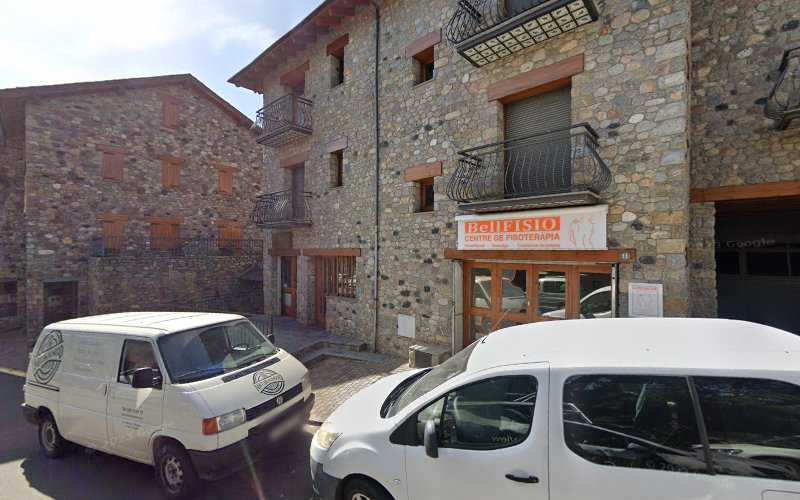 Fotografia tomada fuera de Construccions Silla Bellver SL - Empresa constructora en Bellver de Cerdanya, Lérida