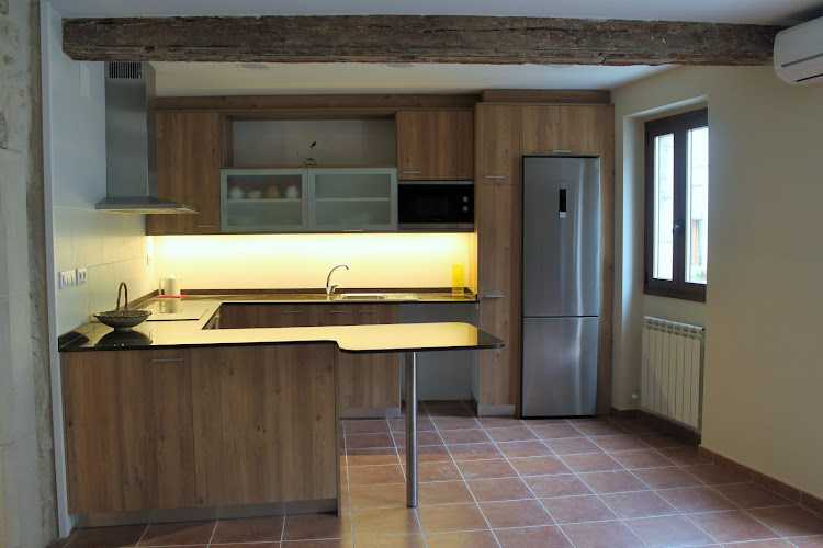 Fotografia tomada fuera de Fusteria Llobet - Carpintero en Sant Martí de Maldà, Lérida