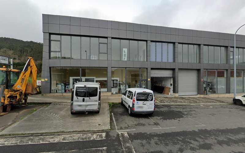 Fotografia tomada fuera de Trimar - Carpintería metálica y de aluminio en Serres, A Coruña