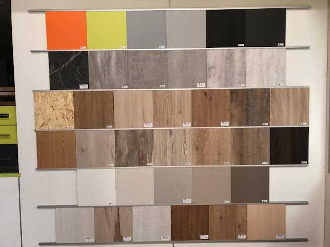 Fotografia tomada fuera de TABLEROS LORCA - Establecimiento de venta de madera en Lorca, Murcia