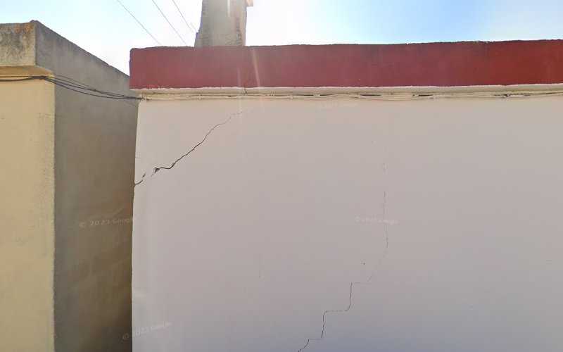 Fotografia tomada fuera de Aluventana - Carpintería metálica y de aluminio en Sueca, Valencia, Valencia
