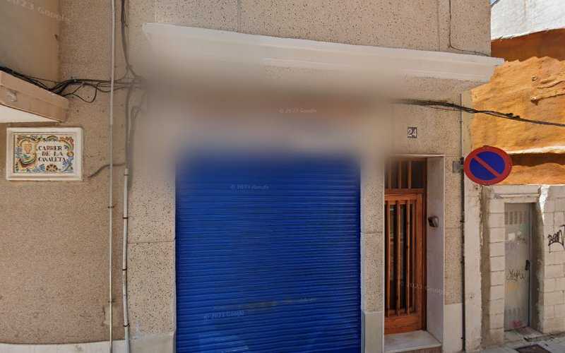 Fotografia tomada fuera de Pascual Ibañez S.L. - Carpintería en Sueca, Valencia