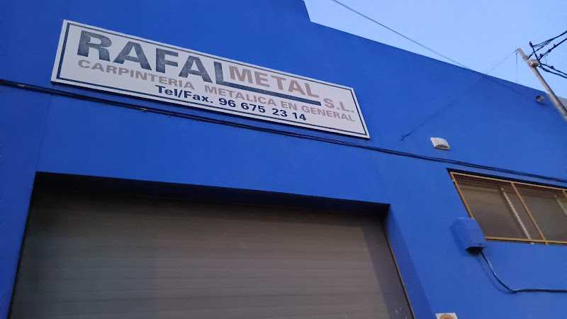 Fotografia tomada fuera de Rafalmetal S.l. - Carpintería metálica y de aluminio en Rafal, Alicante