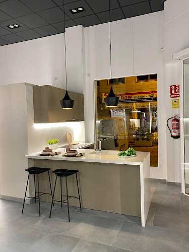 Fotografia tomada fuera de Baños y cocinas Santa Pola - Reformas en Santa Pola, Alicante