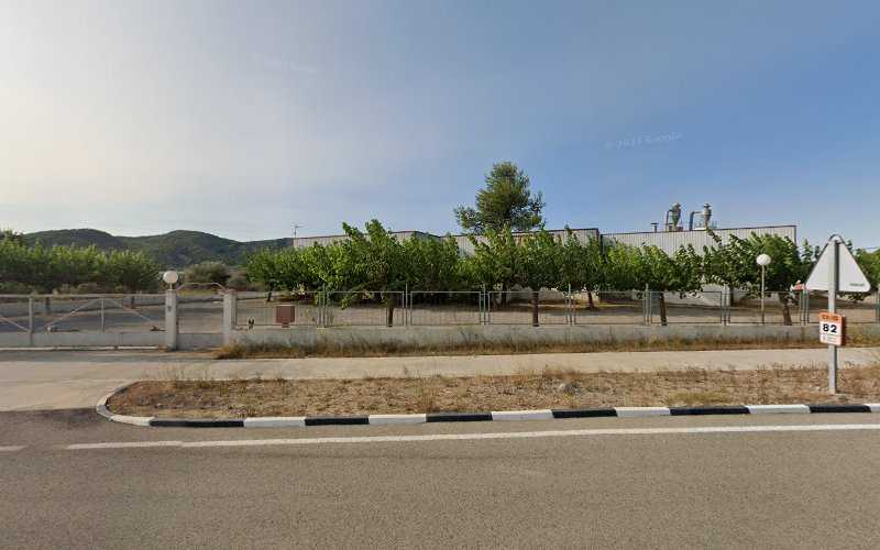Fotografia tomada fuera de Estyca - Empresa maderera en Sant Mateu, Castellón