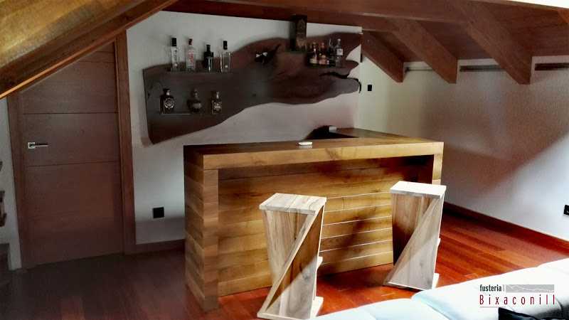 Fotografia tomada fuera de Fusteria Bixaconill S.L - Fuster en Ainet de Besan, Lérida