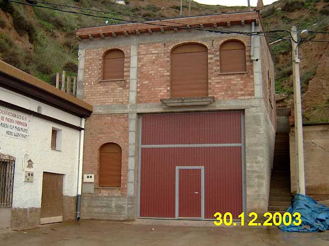 Fotografia tomada fuera de ALUMINIOS LATORRE - Carpintería metálica y de aluminio en Arrúbal, La Rioja