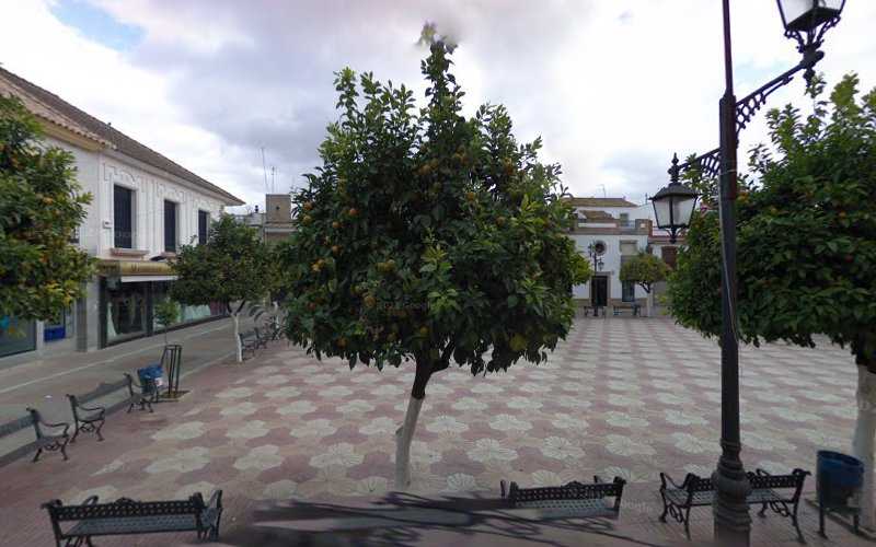 Fotografia tomada fuera de Restauraciones Priego - Carpintería en Fuente Palmera, Córdoba