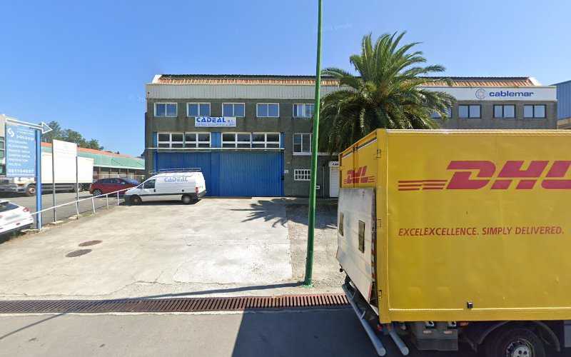 Fotografia tomada fuera de Cadeal - Proveedor de aluminio en Polígono de Pocomaco, A Coruña