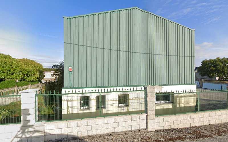 Fotografia tomada fuera de Carpinteria de Aluminio José Luis Nuñez - Metalwork en Lugo, Lugo