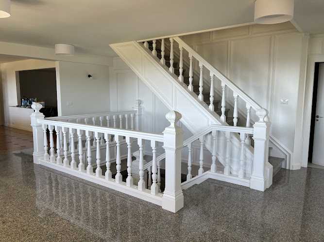 Fotografia tomada fuera de Carpivil, Carpintería - Carpintería en Sanxenxo, Pontevedra