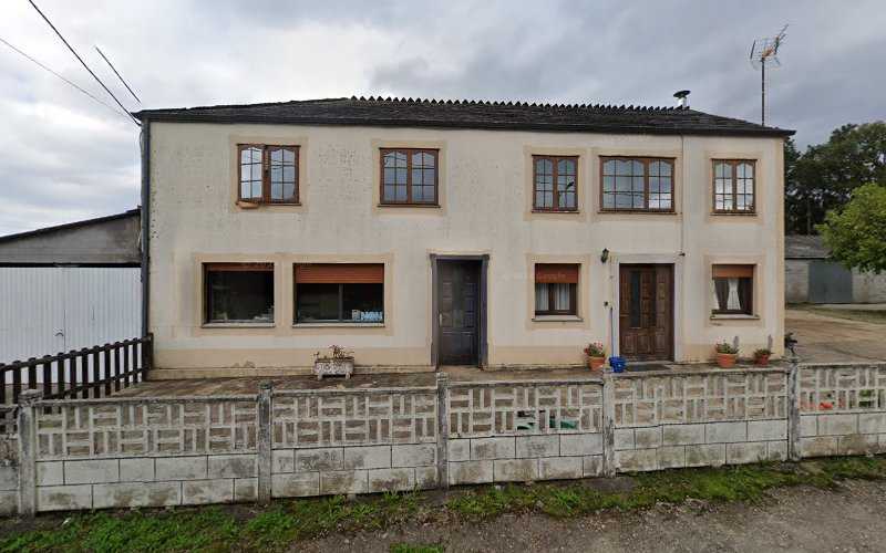 Fotografia tomada fuera de CARPINTERIA CAZÁS C.B. - Carpintería en Aruxo (O), Lugo
