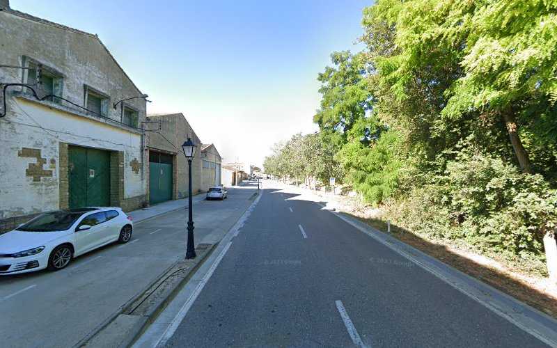 Fotografia tomada fuera de Carpintería Metálica Aluar - Carpintería metálica y de aluminio en Sádaba, Zaragoza