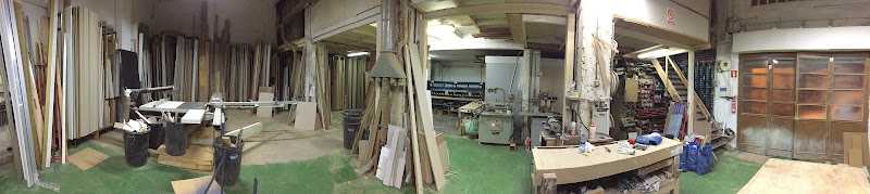 Fotografia tomada fuera de Caramanzana Ebanistería S.L.Muebles a Medida. - Carpintero en Basauri, Vizcaya