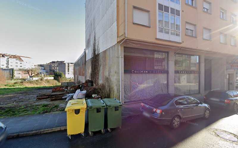 Fotografia tomada fuera de Inicio de Formas s.l. - Fábrica de muebles en Negreira, A Coruña