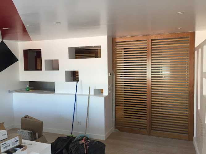 Fotografia tomada fuera de Carpinteria walls and space - Carpintería en Alcorcón, Madrid