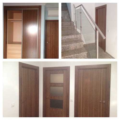 Fotografia tomada fuera de CARPINTERIA ANGEL GARCIA E HIJOS C.B - Carpintería en Génave, Jaén