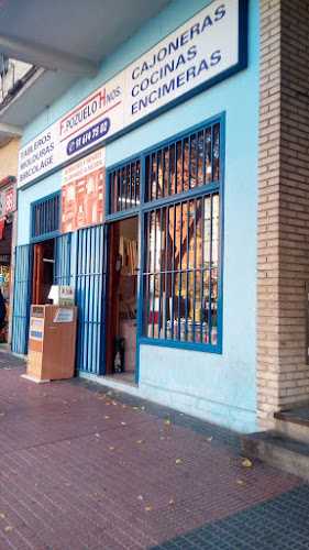 Fotografia tomada fuera de Tableros Molduras Bricolage F.Pozuelo Hnos. - Tienda de armarios en Móstoles, Madrid