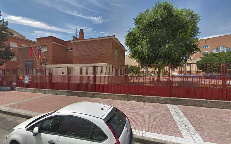 Fotografia tomada fuera de A Sanz - Carpintería metálica y de aluminio en Móstoles, Madrid
