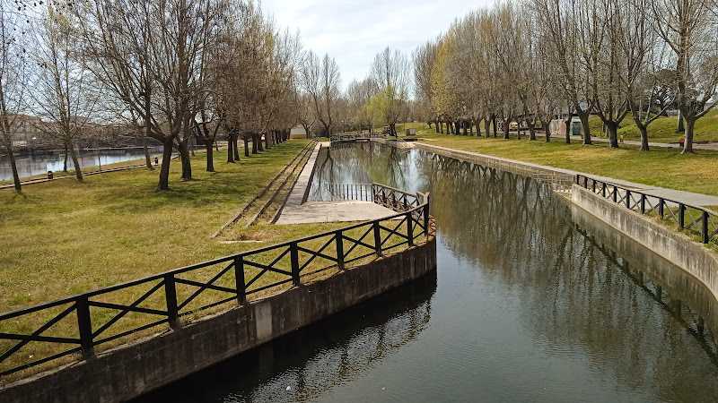 Fotografia tomada fuera de Moraleja - Carpintería metálica y de aluminio en Moraleja, Cáceres
