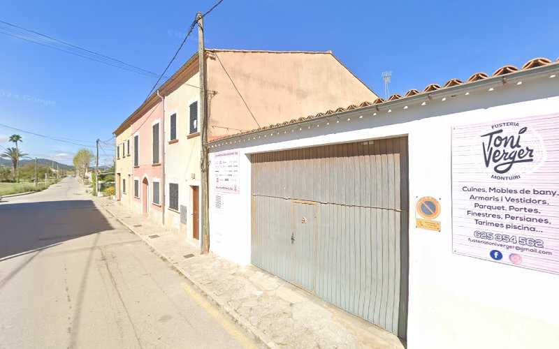 Fotografia tomada fuera de Fusteria Toni Verger - Fuster en Montuïri, Baleares