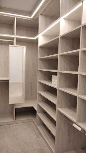 Fotografia tomada fuera de Carpinfe S.L. - Tienda de artículos para el hogar en Montilla, Córdoba