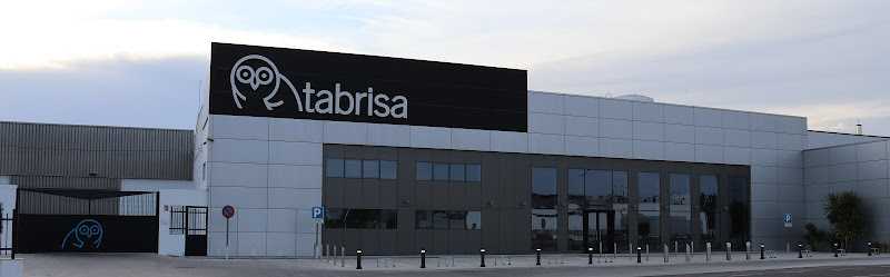 Fotografia tomada fuera de Esp Tableros y Bricolaje, S.L. - TABRISA | Exposición y venta - Empresa maderera en Montilla, Córdoba