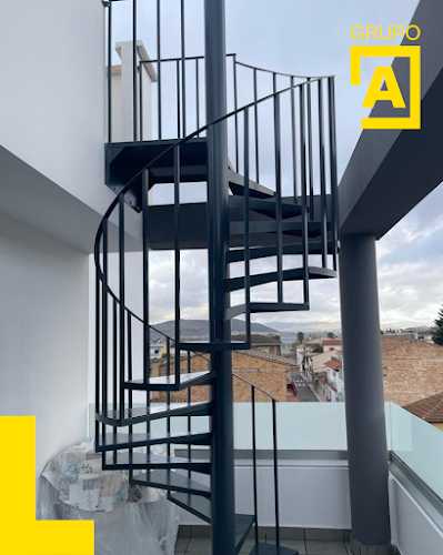 Fotografia tomada fuera de Grupo ALFESU Carpintería Metálica - Carpintería metálica y de aluminio en Peligros, Granada