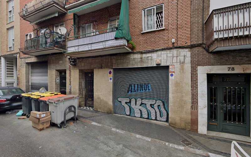 Fotografia tomada fuera de Alinoe Aluminio - Carpintería metálica y de aluminio en Madrid, Madrid