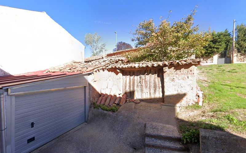 Fotografia tomada fuera de Hermanos Hernández Borque - Aserradero en Matamala de Almazán, Soria