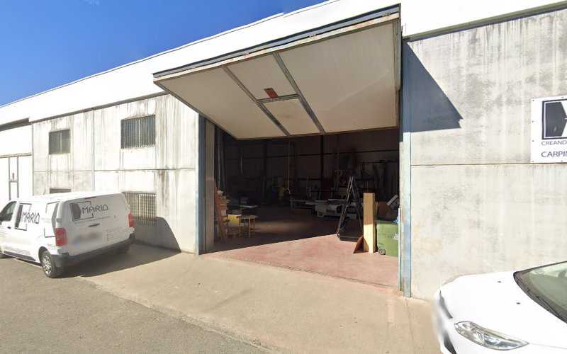 Fotografia tomada fuera de Carpinteria Mario L.G. - Carpintería en Jaraíz de la Vera, Cáceres