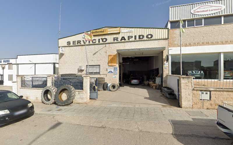 Fotografia tomada fuera de Carpintería Metálica Manuel Mata - Carpintería metálica y de aluminio en Peal de Becerro, Jaén