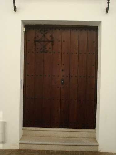 Fotografia tomada fuera de Carpintería Galaroza - Carpintero en Galaroza, Huelva