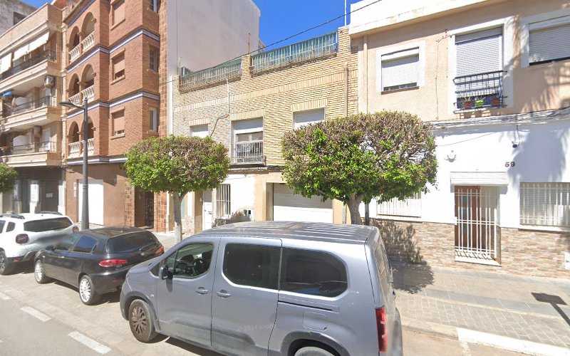 Fotografia tomada fuera de Més Fusta - Carpintería en Paterna, Valencia