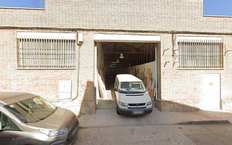 Fotografia tomada fuera de Carpintería Madrid - Carpintero en Málaga, Málaga