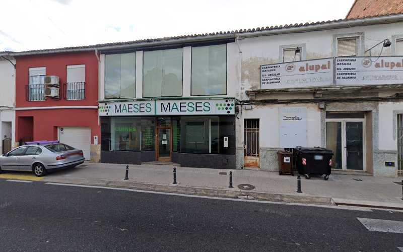 Fotografia tomada fuera de MAESES INTERIORISMO - Comercio en Palmera, Valencia