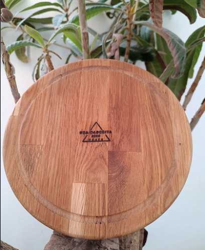 Fotografia tomada fuera de Carpintería a medida - Una maderita - Rodrigo Ochoa - Carpintería en Balanegra, Almería